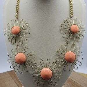 - Floral Goldtone Necklace w/ Peach Beading • Has Extender